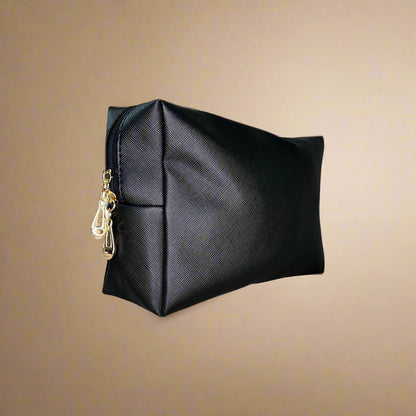 Everywhere Makeup Bag.png