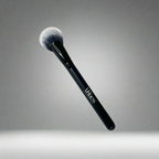 VHues Cheek Fan Brush | Sculpt, Blush & Glow Seamlessly